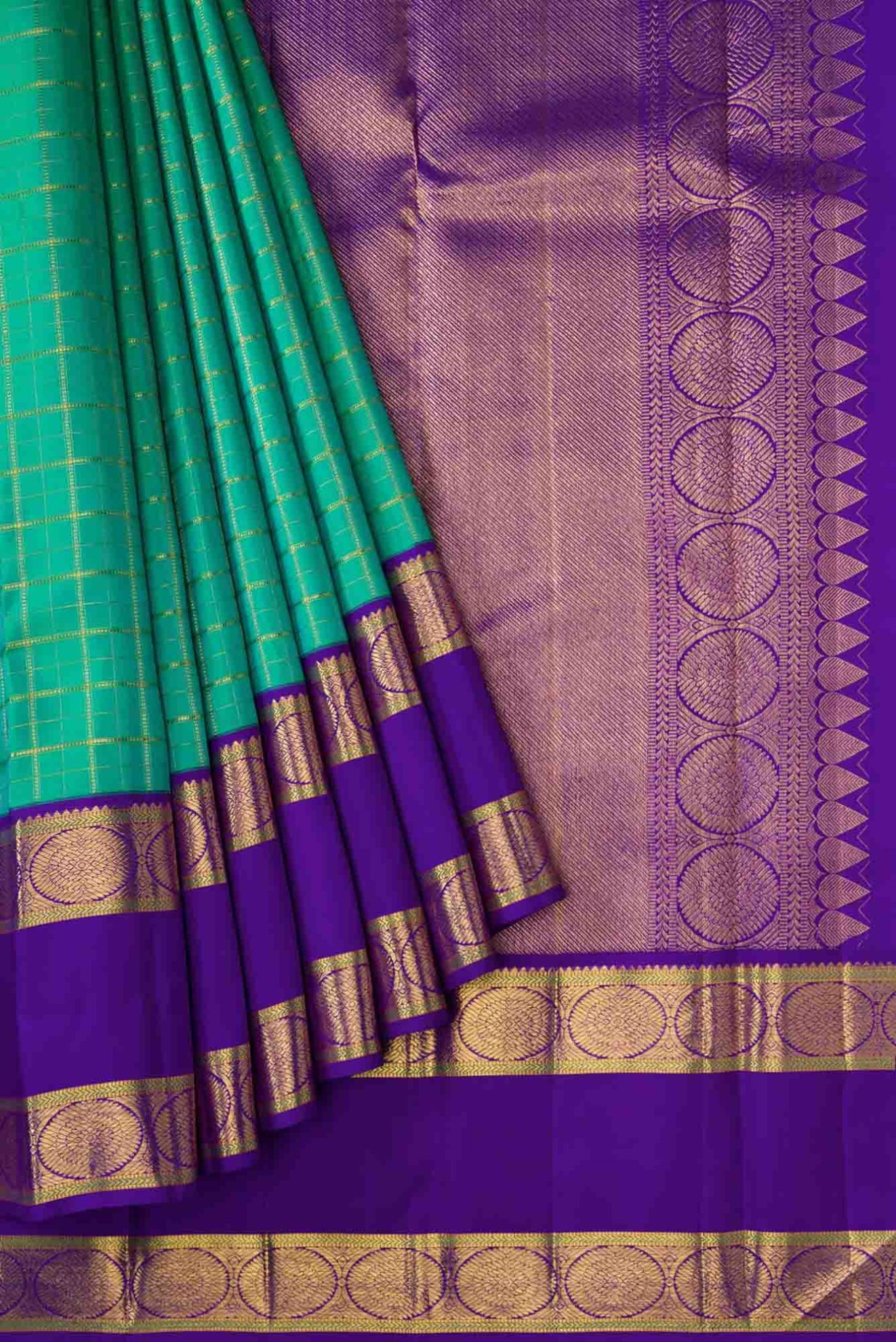 Picture of Green With Sea Blue Dual Tone Kanchipuram Silk Saree
